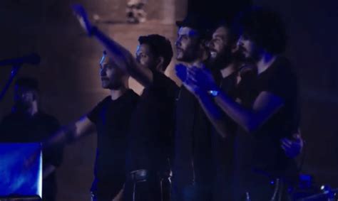  Der Glitzernde Auftritt von Cairokee: Ein Fest der Musik und Verbundenheit